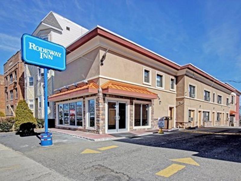 Rodeway Inn Belleville Exterior photo